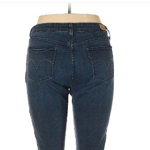 Levis straight leg, mid rise waist, Size 16